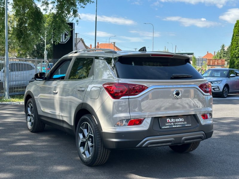 KORANDO C313 MY25 1.5GDI163HPFWDM6 67289