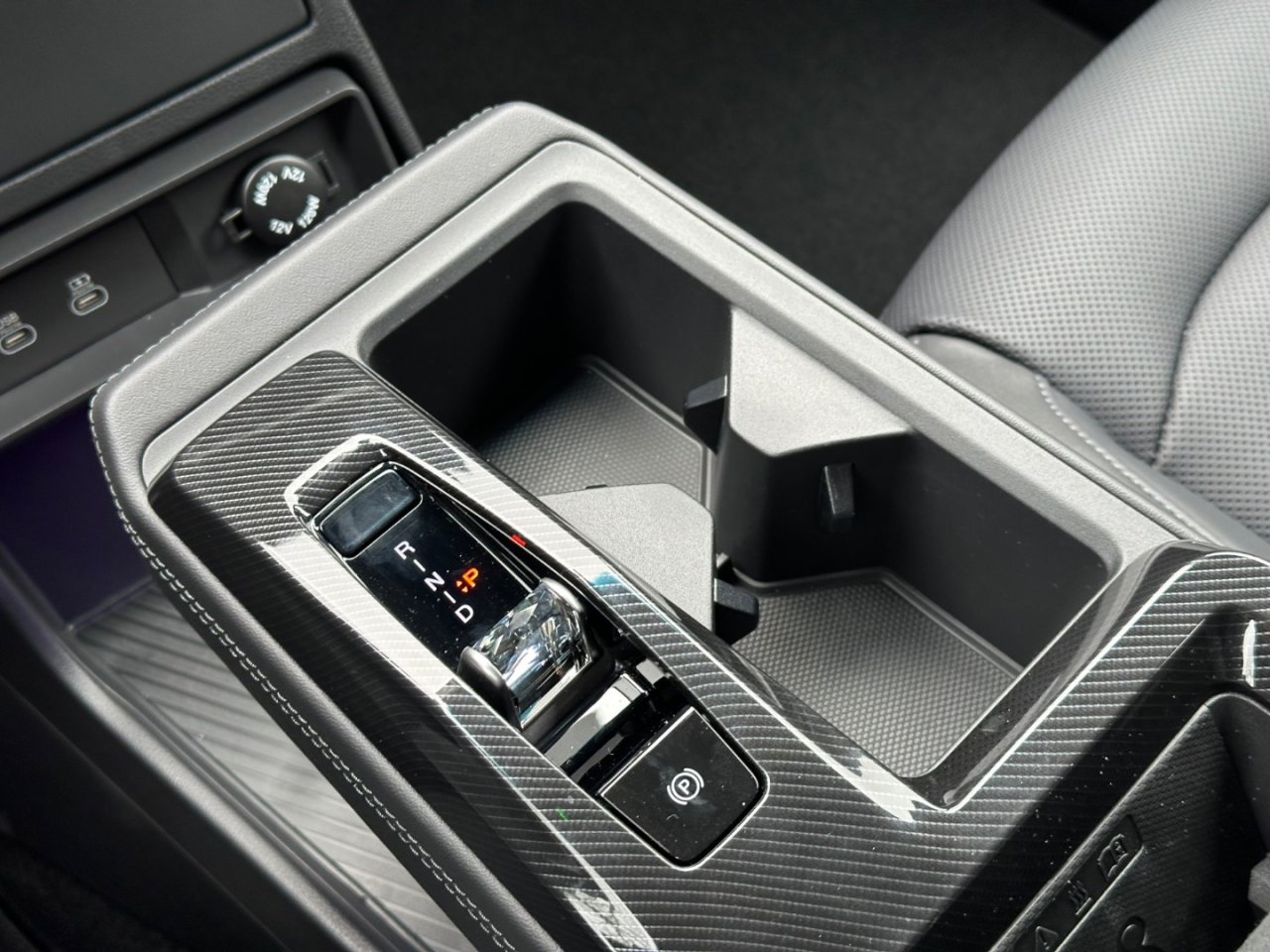 actyon hev premium waa 68156